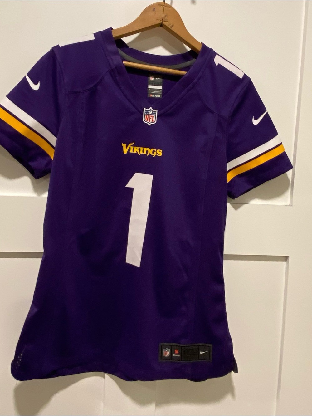 Football Jersey Nike Minnesota Vikings women’s M purple rain/pride - Skol - Picture 6 of 8